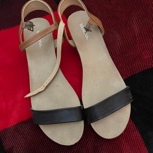 Leather Merona wedges in a size 9.5